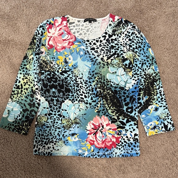 Pierri New York Tops - Pierri New York Floral and Animal Print Long Sleeve Top